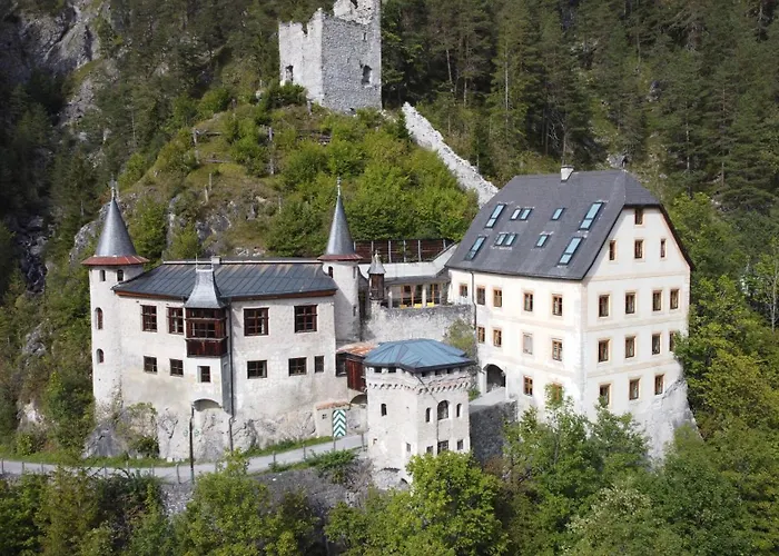 Hotel Schloss Fernsteinsee